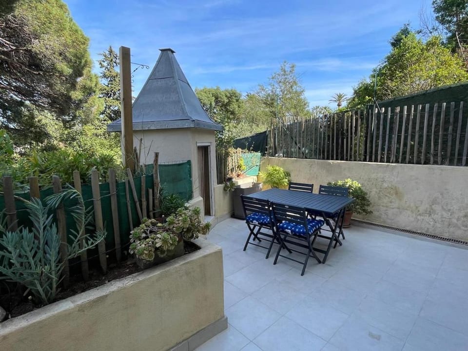 T1 Bis proche des plages de Magaud et Méjean Apartment in Toulon