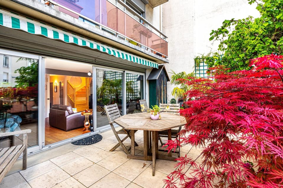 GuestReady - Spacious stay with terrace and views Bed and Breakfast in Paris