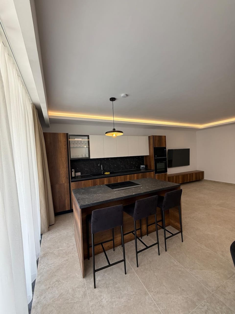 TV and multimedia, Kitchen or kitchenette