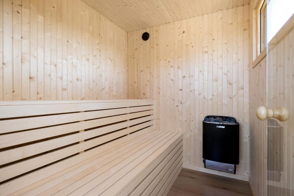 Villa Hygge · Sauna · Hjemmekino · 30 min OSL Bed and Breakfast in Viken, Norway