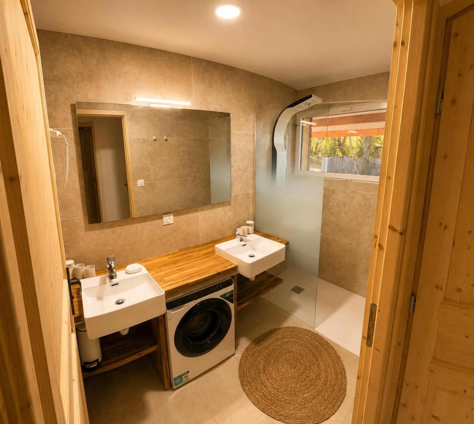 Les Genévriers 1 - Chalet de Charme 130 m2 House in Villefranche-de-Rouergue