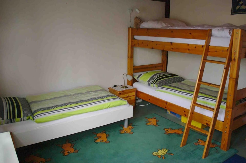 Property building, Living room, Bedroom