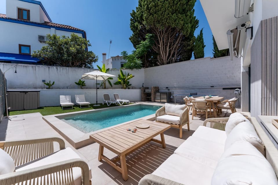 Pool view