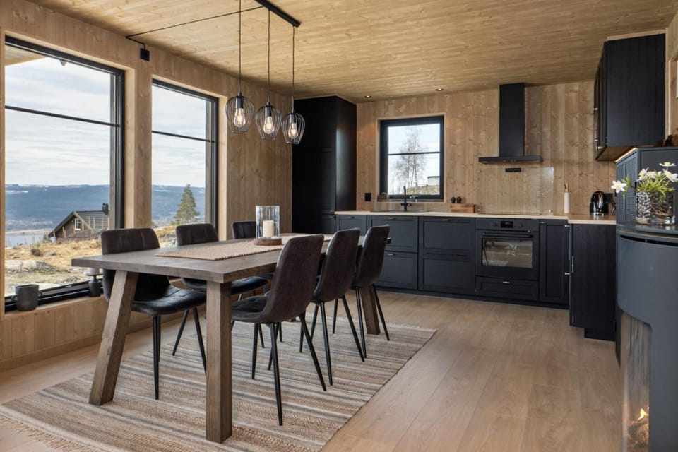Kollen · Panoramautsikt · 4 dobbeltrom · 30 min OSL Bed and Breakfast in Viken, Norway