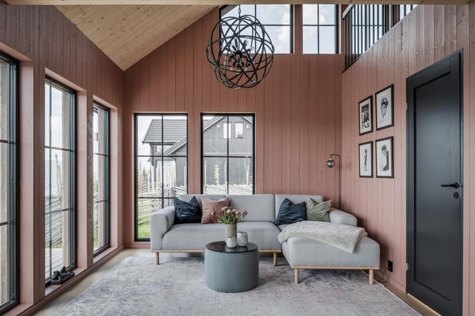 Villa Mia · Barnevennlig · Mjøsa-utsikt · 30 min OSL Bed and Breakfast in Viken, Norway