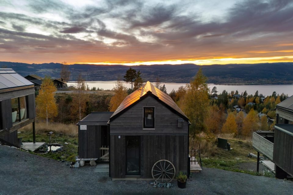 Fugleredet 2 · Designhytte · Utsikt · 30 min OSL Bed and Breakfast in Viken, Norway