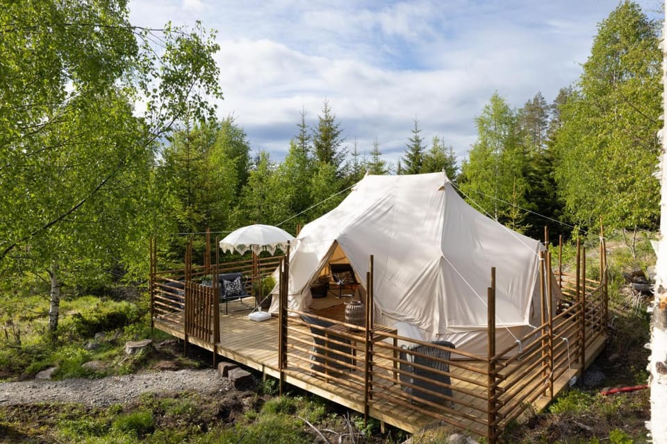 Telt 1: Himmelsengen · Luksus glamping · 30 min OSL Chalet in Viken, Norway