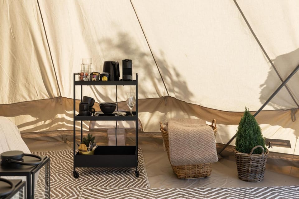 Telt 1: Himmelsengen · Luksus glamping · 30 min OSL Chalet in Viken, Norway