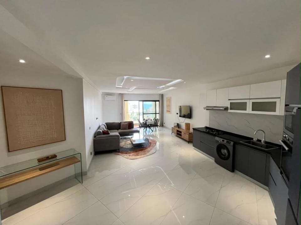 Ocean wavesF3 Apartment in Dakar
