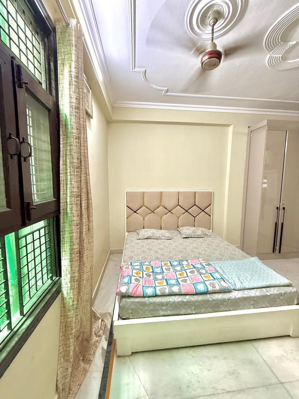 Private Apartment at New Delhi Near Metro Station Apartment in Delhi