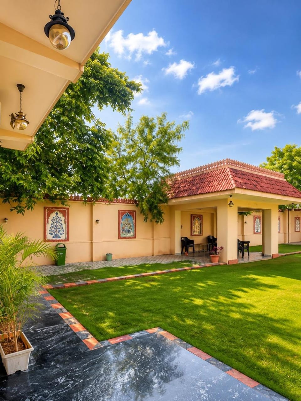 Heritage house haveli with pool & garden Farm Stay in Jaipur