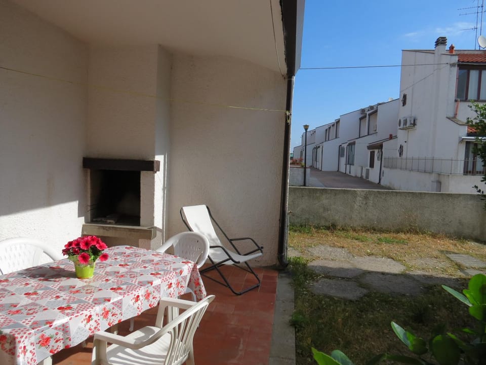 Patio, BBQ facilities, Garden, Pets, Sea view