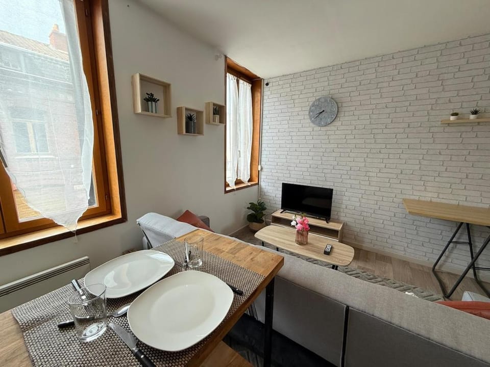 Le Cosy - 2 personnes - Proche du Centre Ville Apartment in Valenciennes
