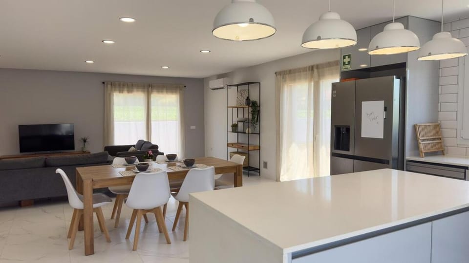 Modern Bungalow near Penela House in Coimbra District, Portugal