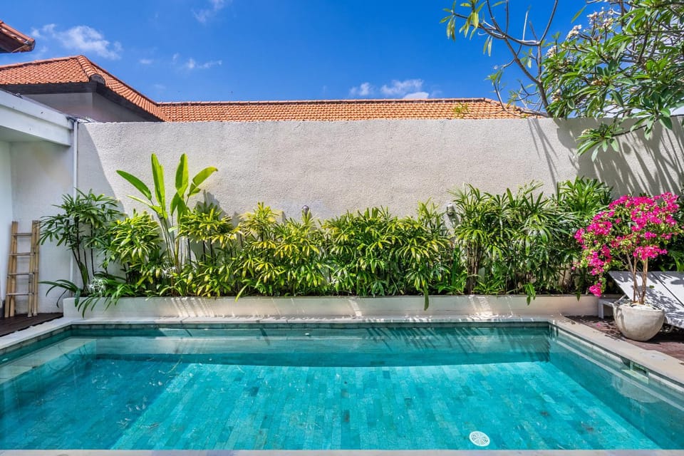 Tropical 2BR Villa with Private Pool Seminyak Villa in North Kuta