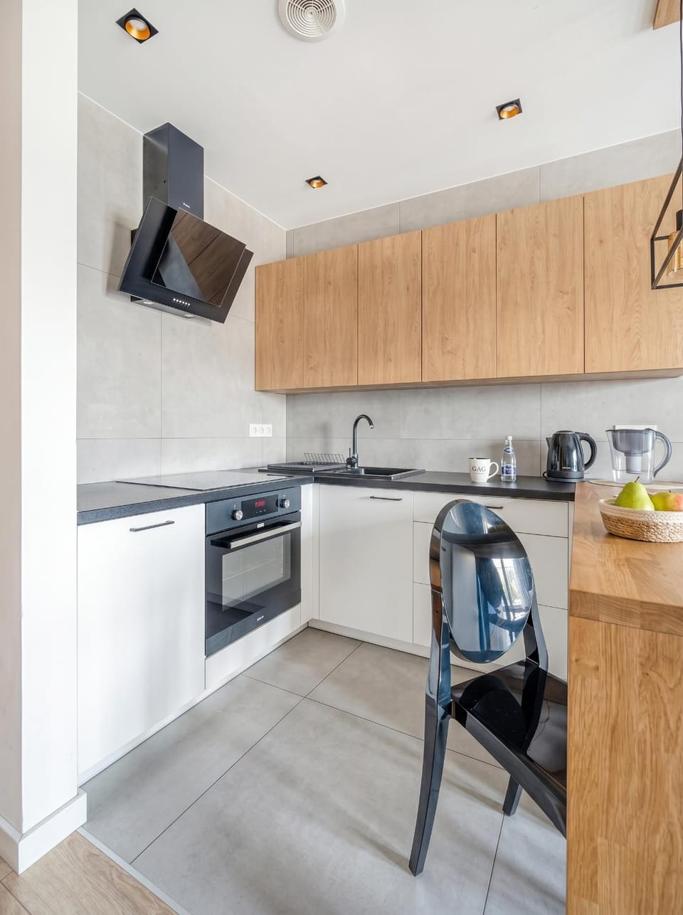 Coffee/tea facilities, Kitchen or kitchenette, Living room, Seating area, Dining area, dishwasher, minibar, oven, pet friendly, stove, toaster