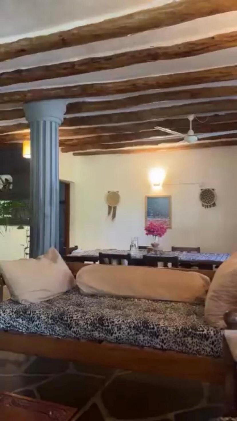 Mjanja Manor Apartment in Malindi