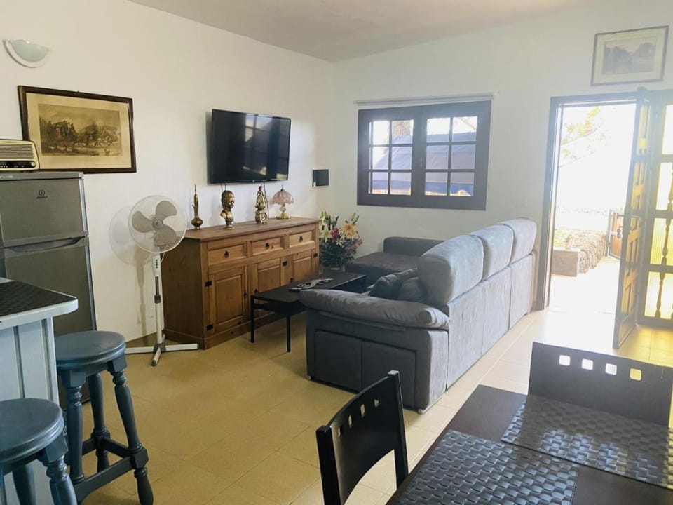 Lounge or bar