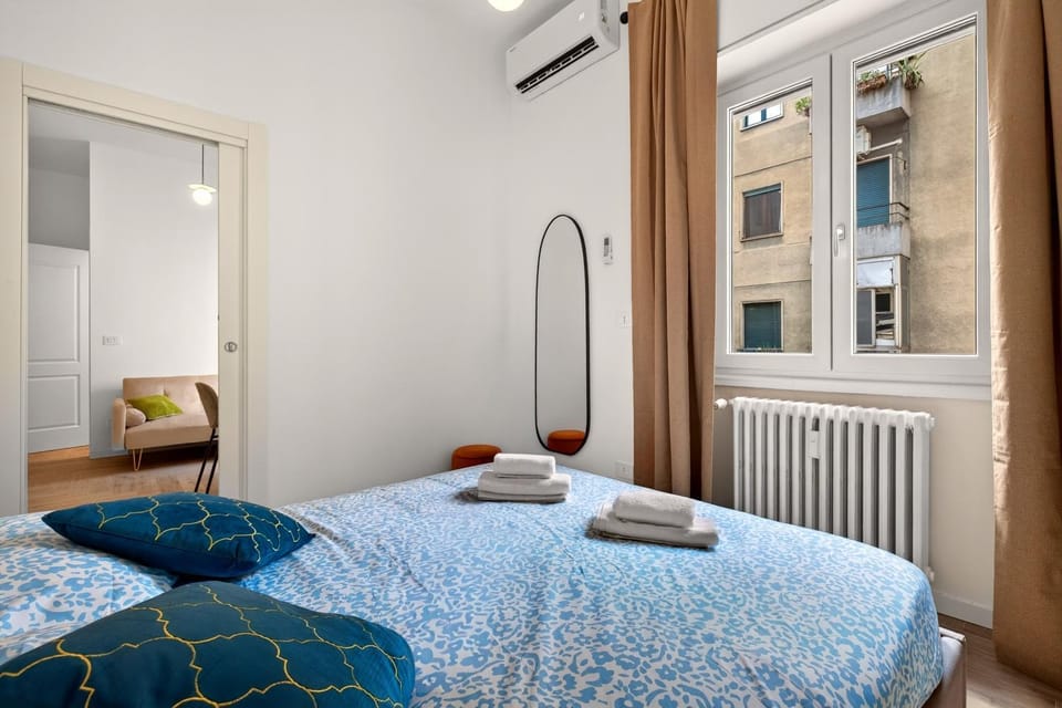 Bed, Decorative detail, Bedroom