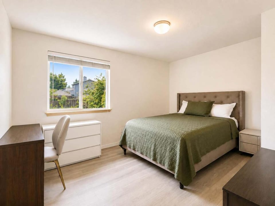 Quiet Renton 3BR House Yard Parking WiFi House in Cascade-Fairwood