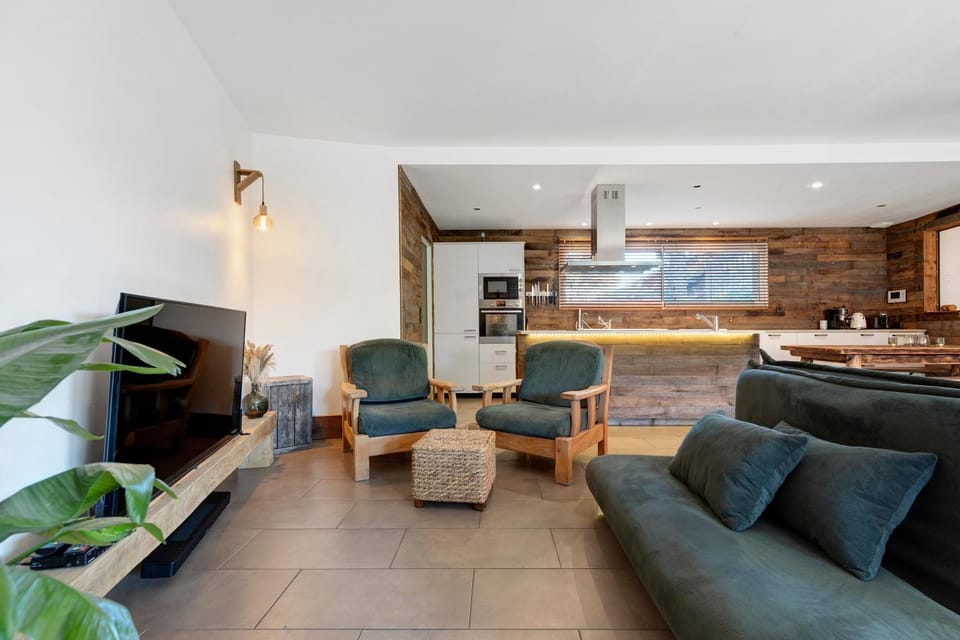 Property building, Living room