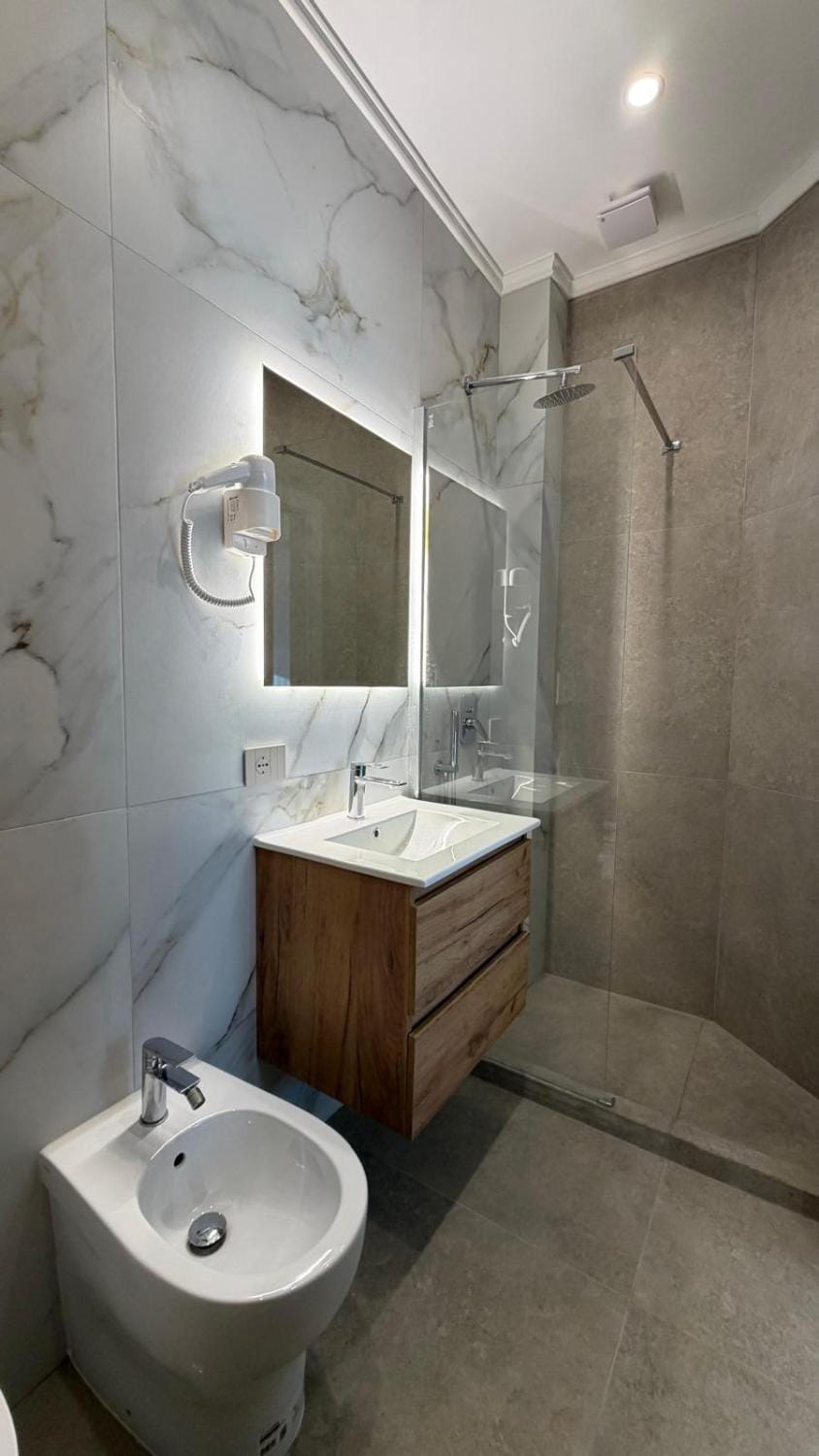 Affittacamere Royal Luxury Suites Bed and Breakfast in Rome