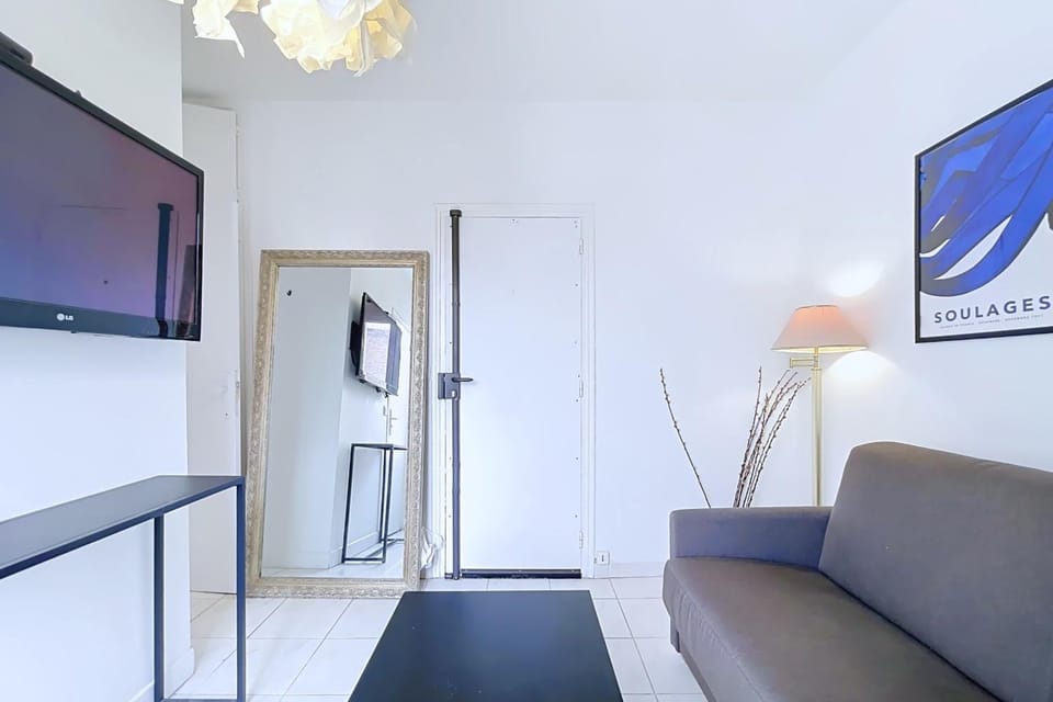 Cosy flat near the Bois de Boulogne Apartment in Issy-les-Moulineaux