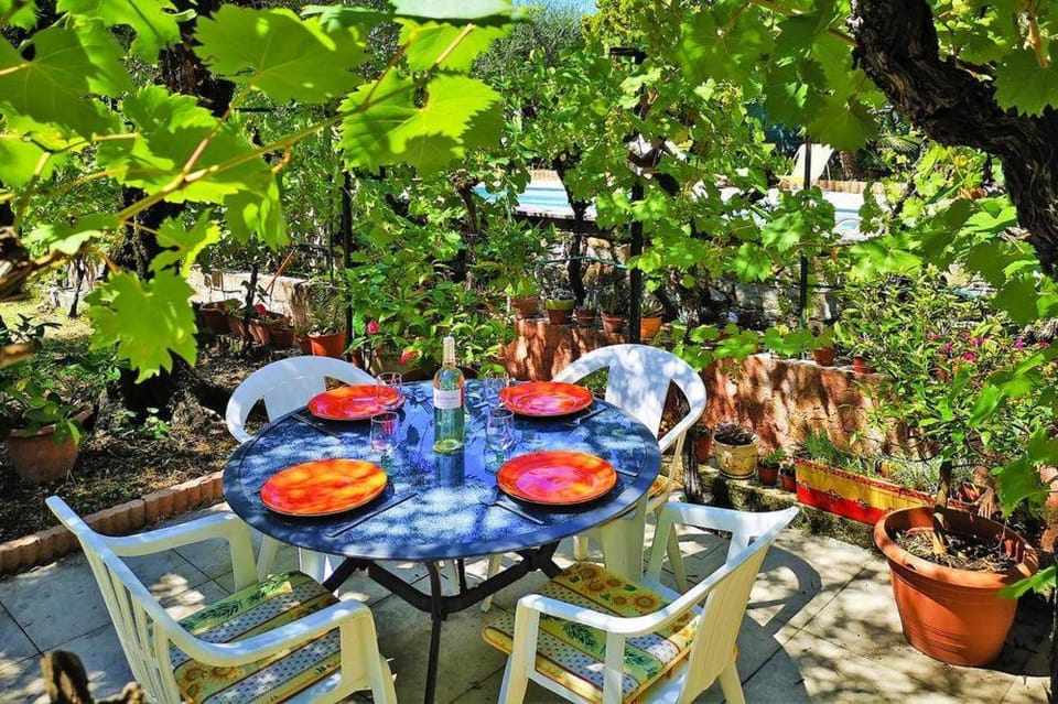 Patio, Garden, Balcony/Terrace