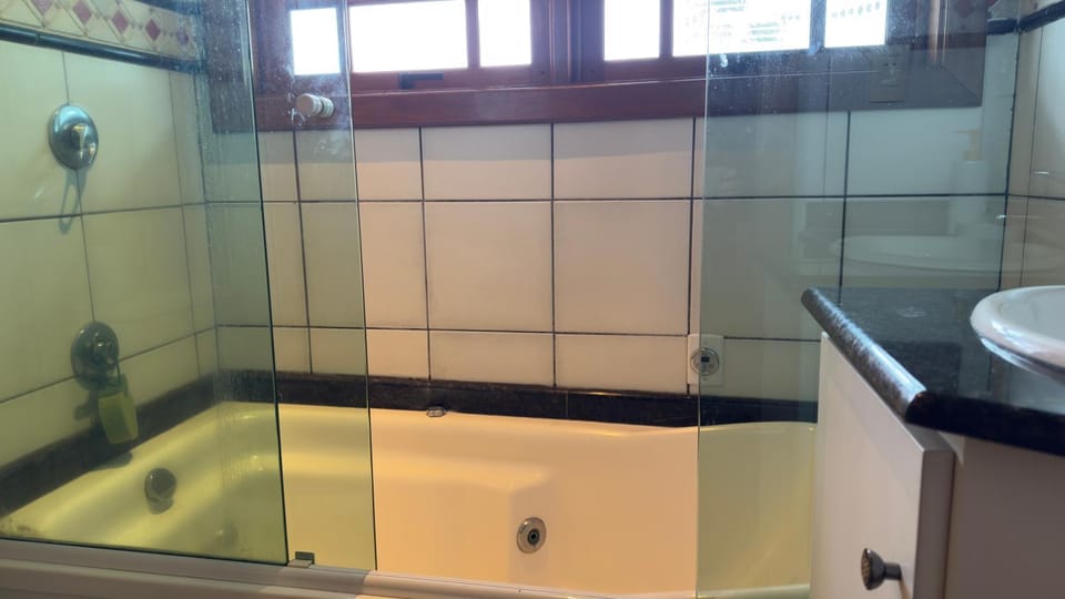 Bathroom, Bath