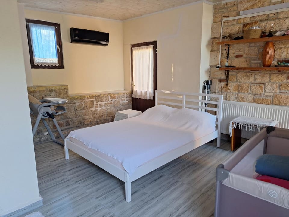 Mayafa Zeytinli Bağ Villa in İzmir Province