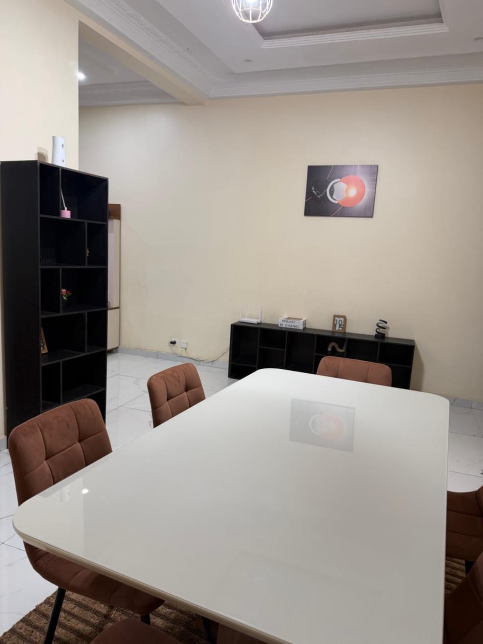 Living room, Dining area