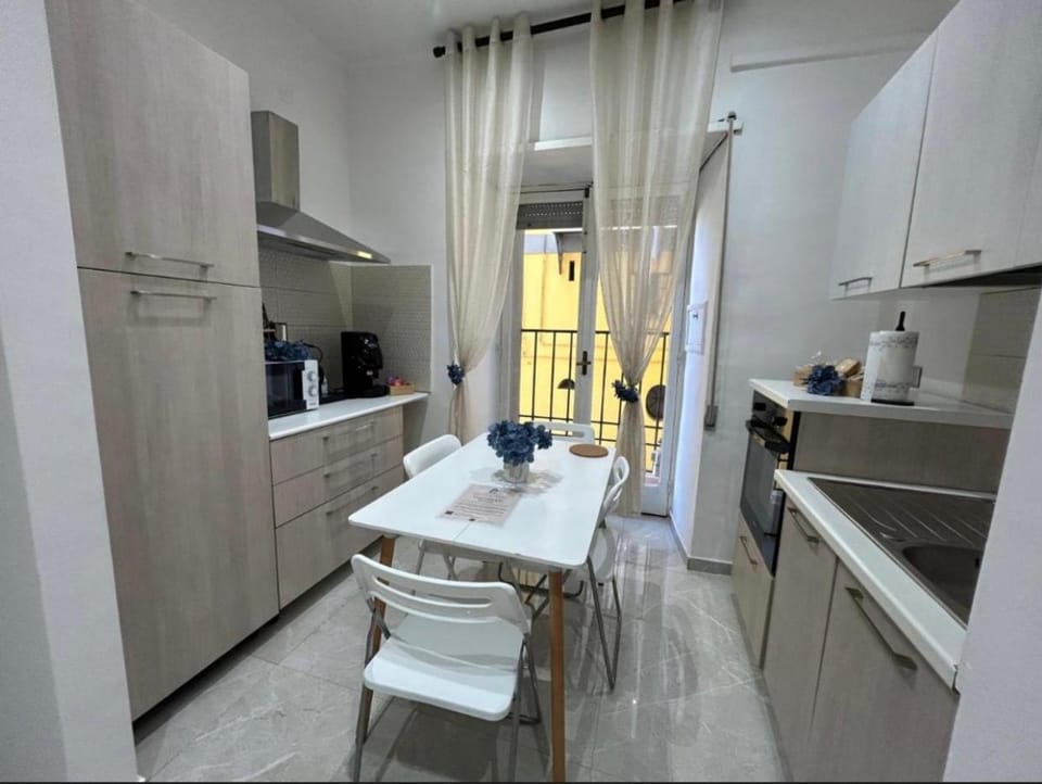 Parthenope house House in Naples