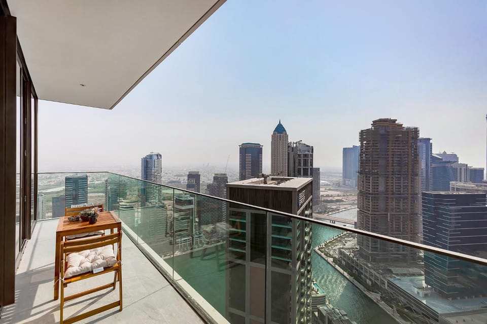 Balcony/Terrace, City view