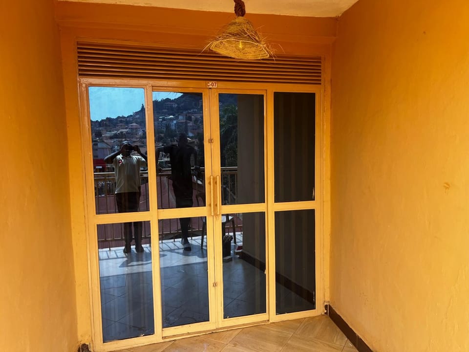 Stylish Smart Studio Apartment in Kampala