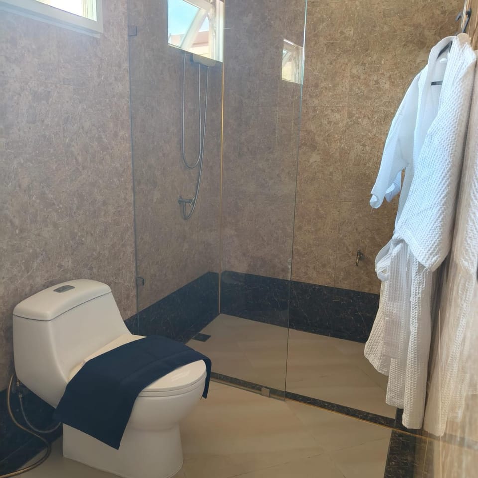 Toilet, Bathroom