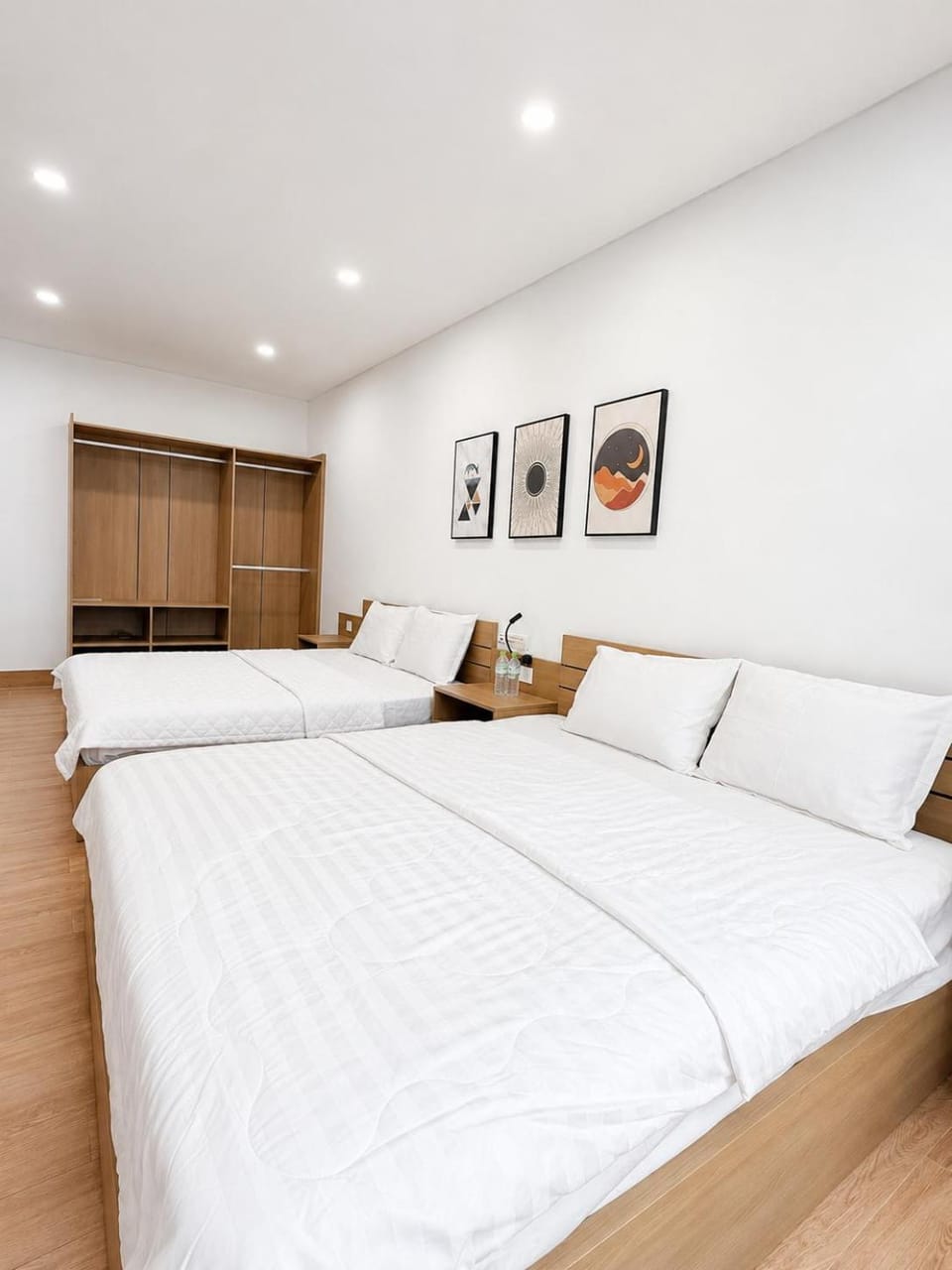 Bed, Photo of the whole room