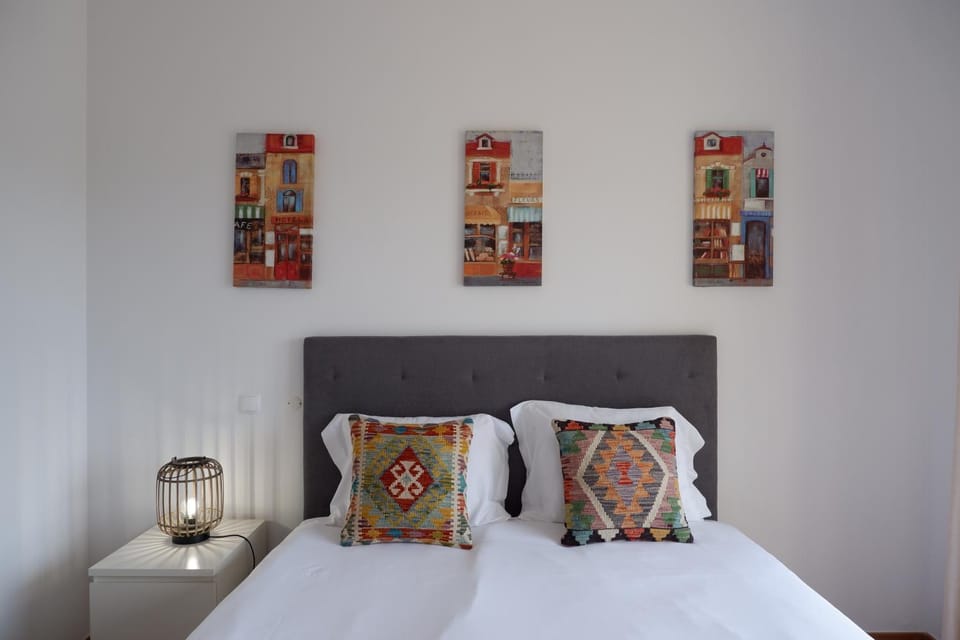 Bed, Decorative detail