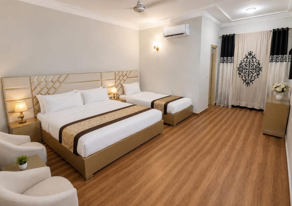 Bed, TV and multimedia, Photo of the whole room, Bedroom, air conditioner
