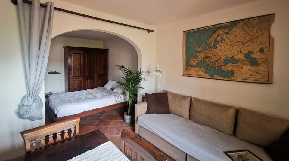 VINTAGE APARTMENT Florence Bed and Breakfast in Florence