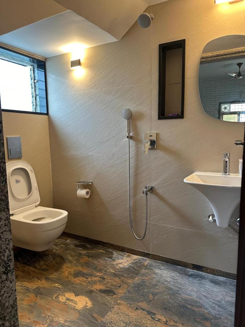 Shower, Toilet, Bathroom