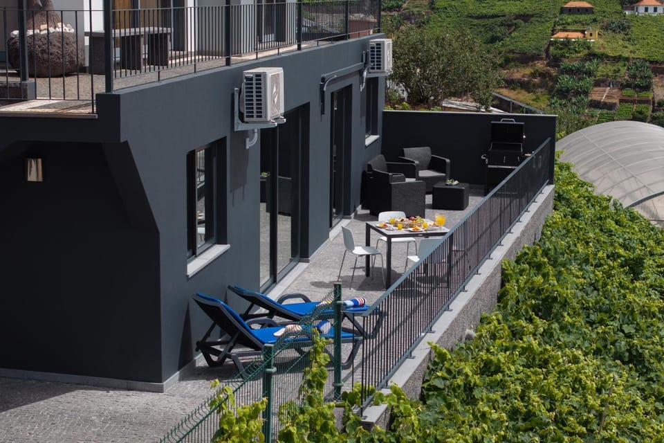 Property building, Patio, Day, Garden, View (from property/room), Balcony/Terrace, Other, Seating area
