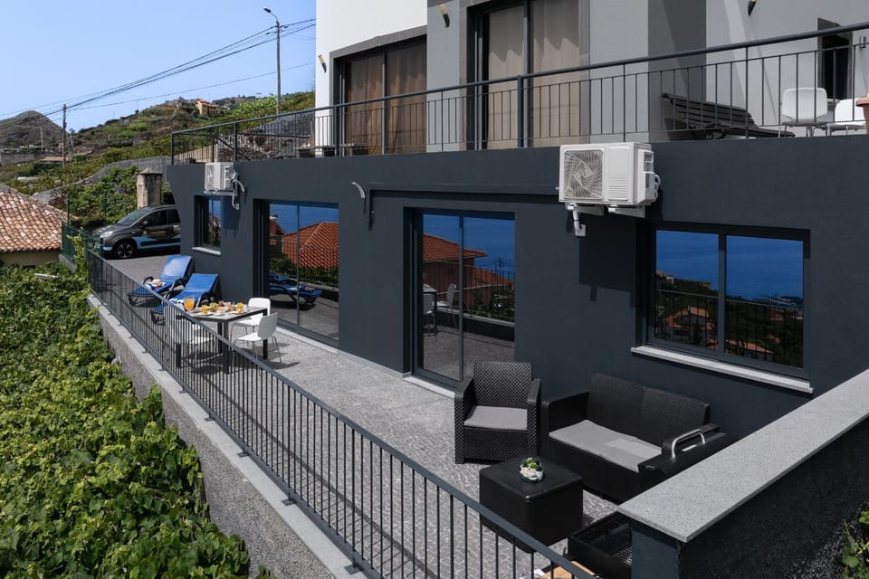 Property building, Patio, View (from property/room), Balcony/Terrace, Other, Seating area, sunbed