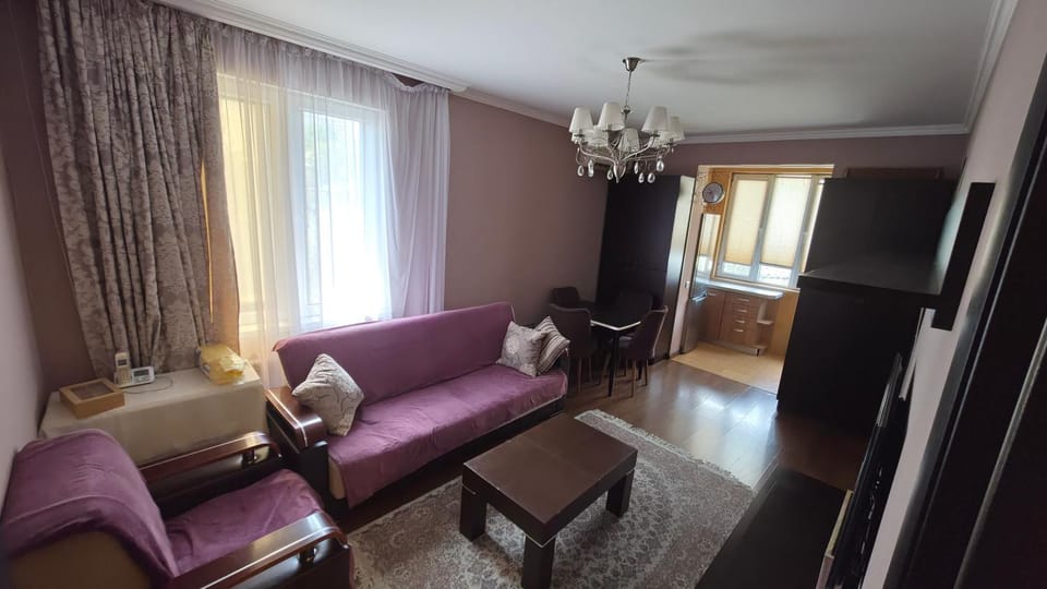 Cozy Family Apartment in Yasamal Near Metro Stations Apartment in Baku