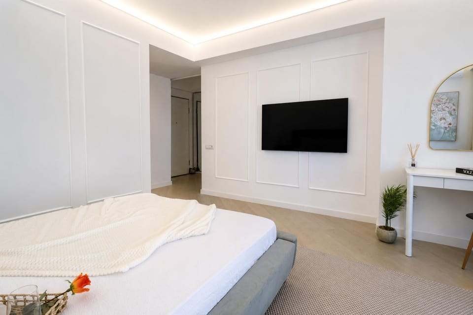 TV and multimedia, Photo of the whole room