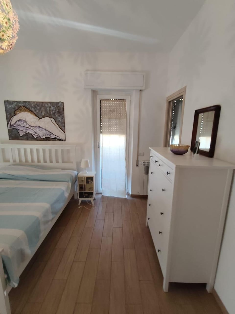 Bed, Photo of the whole room, Bedroom, wardrobe