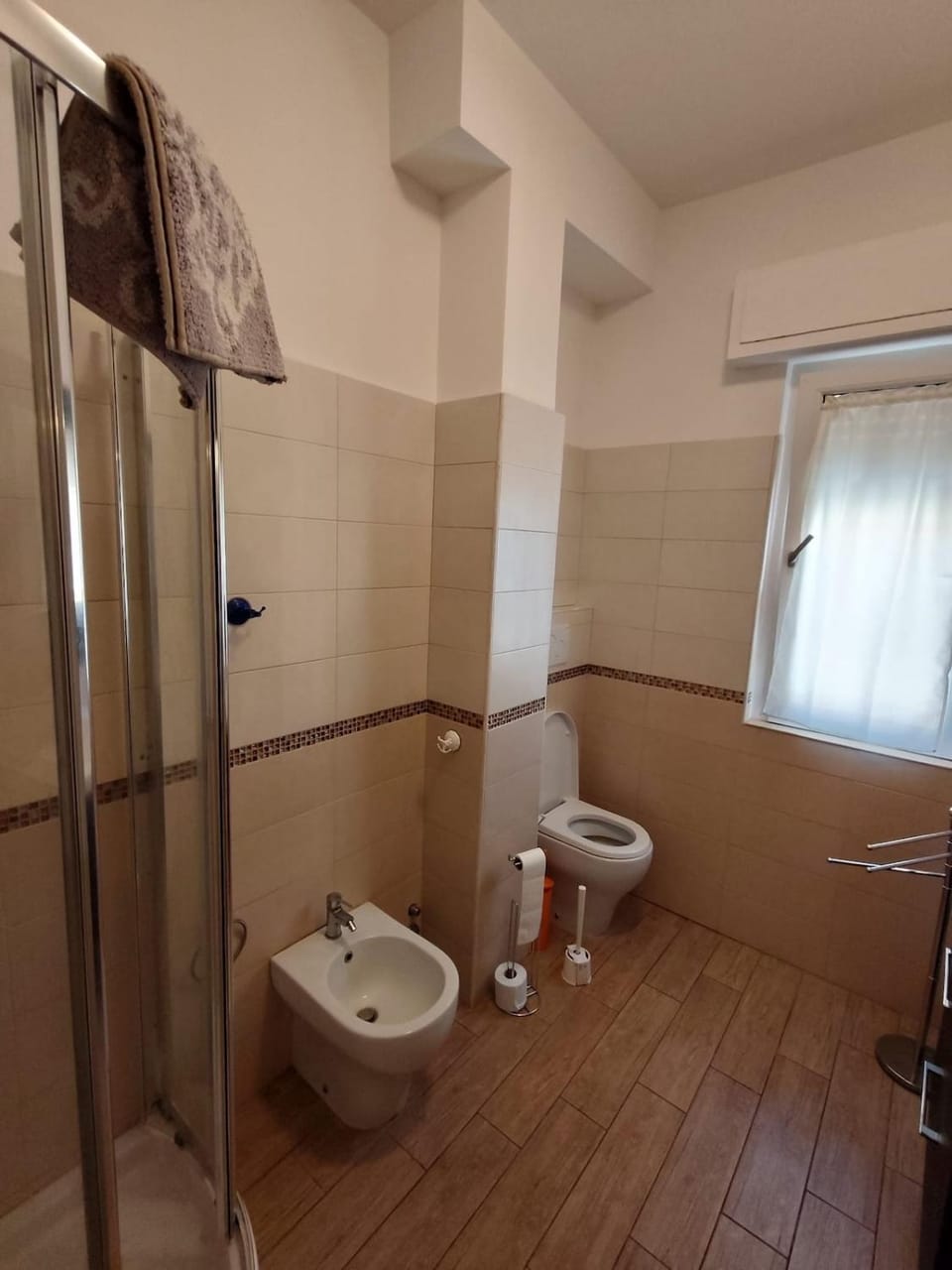 Shower, Toilet, Bathroom, bidet