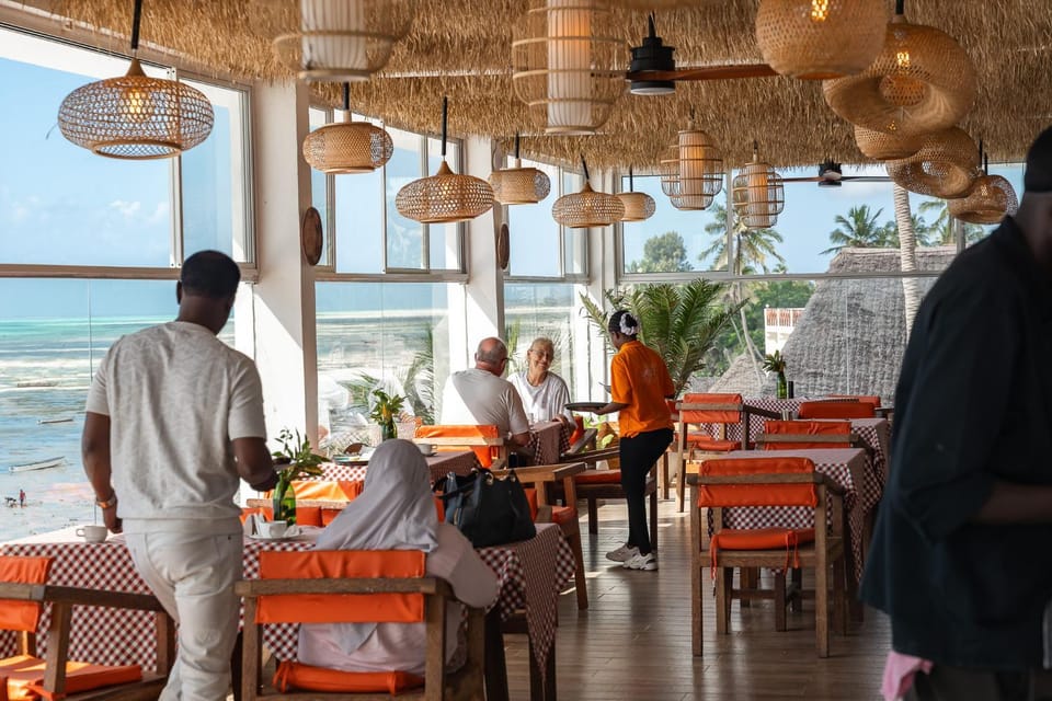 Restaurant/places to eat, Natural landscape, Living room, Seating area, Sea view