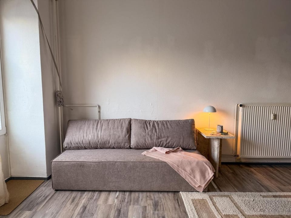 Bed, Living room, Seating area