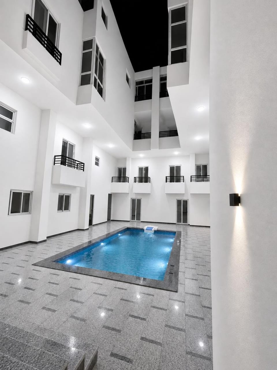 Pool view, Swimming pool