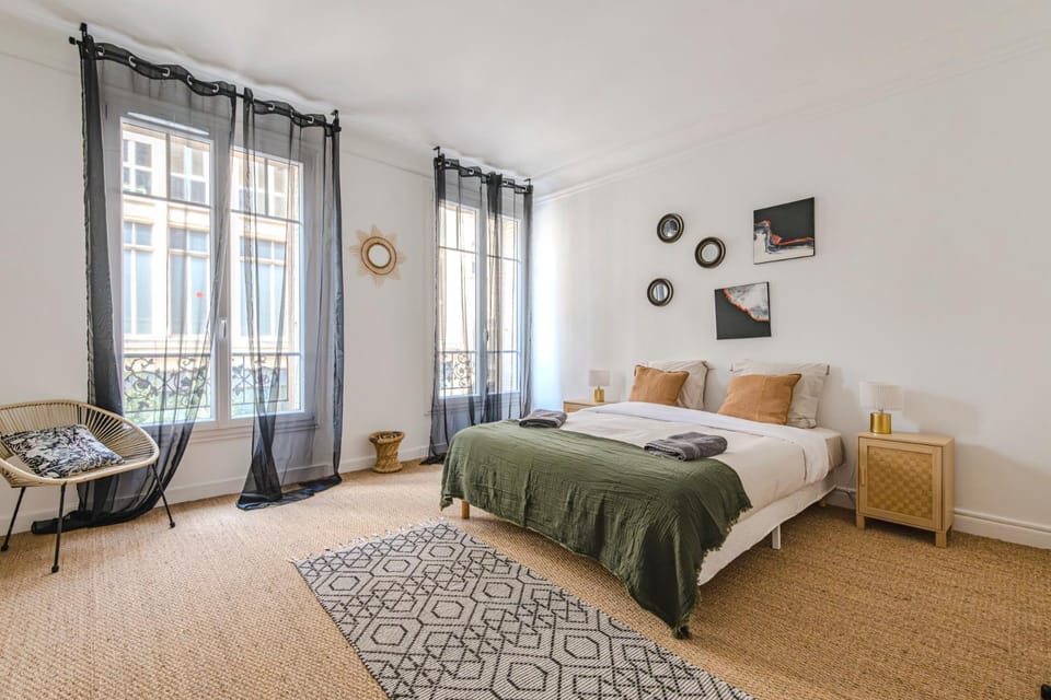 Bed, Bedroom